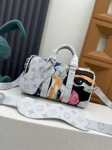 Bolsa tipo almohada Fabricada en cuero original importado de primera calidad Versión réplica de alta