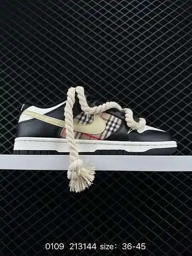 22 ▪️NK Dunk Low Retro deconstruido y combinación de colores personalizada, tomando la eliminación d