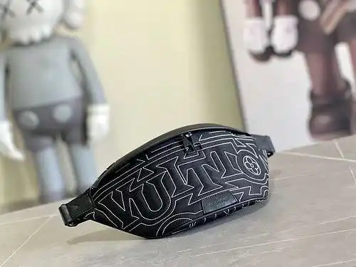 Riñonera para hombre LL, fabricada en cuero original importado de primera calidad, versión réplica d