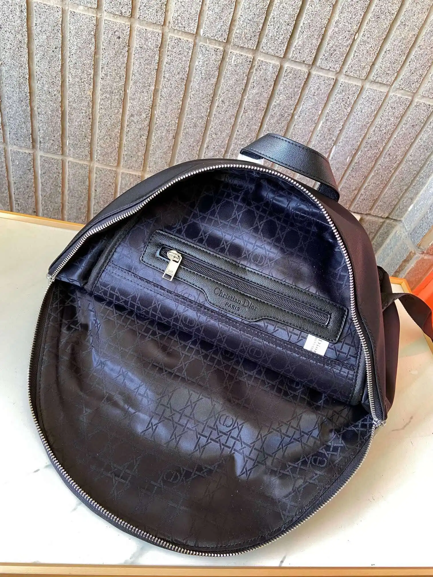 KK02450 (5).webp