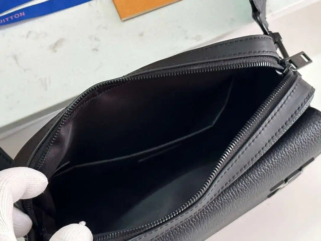 KK03850 (5).webp