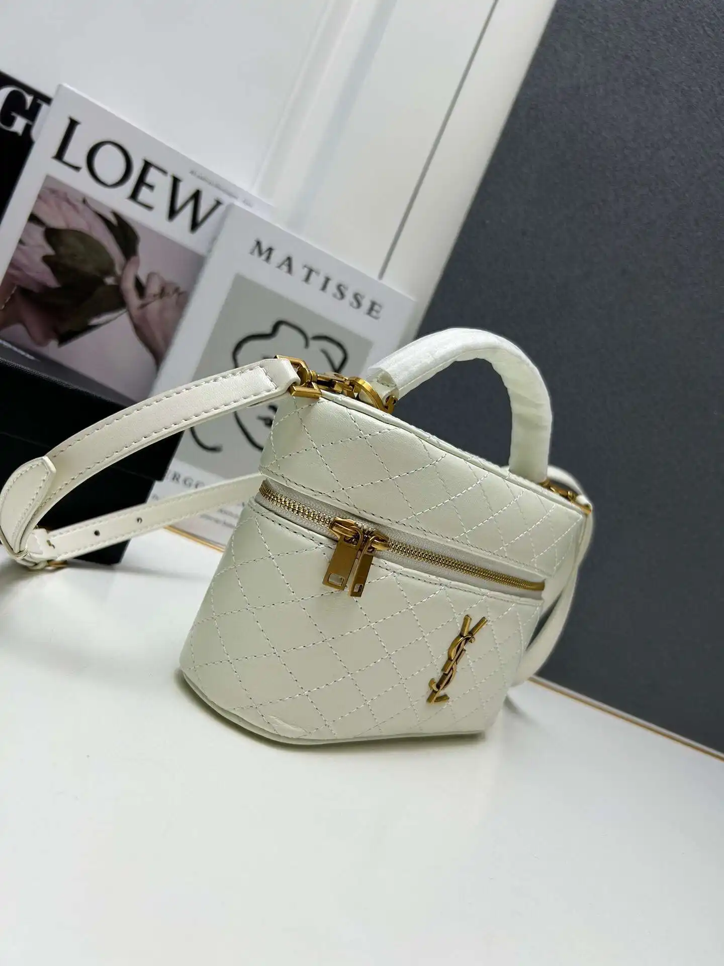 KK02450 (13).webp
