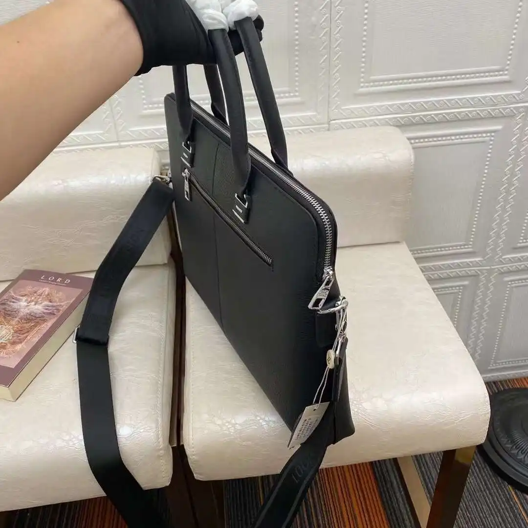 HR003250 (3).webp