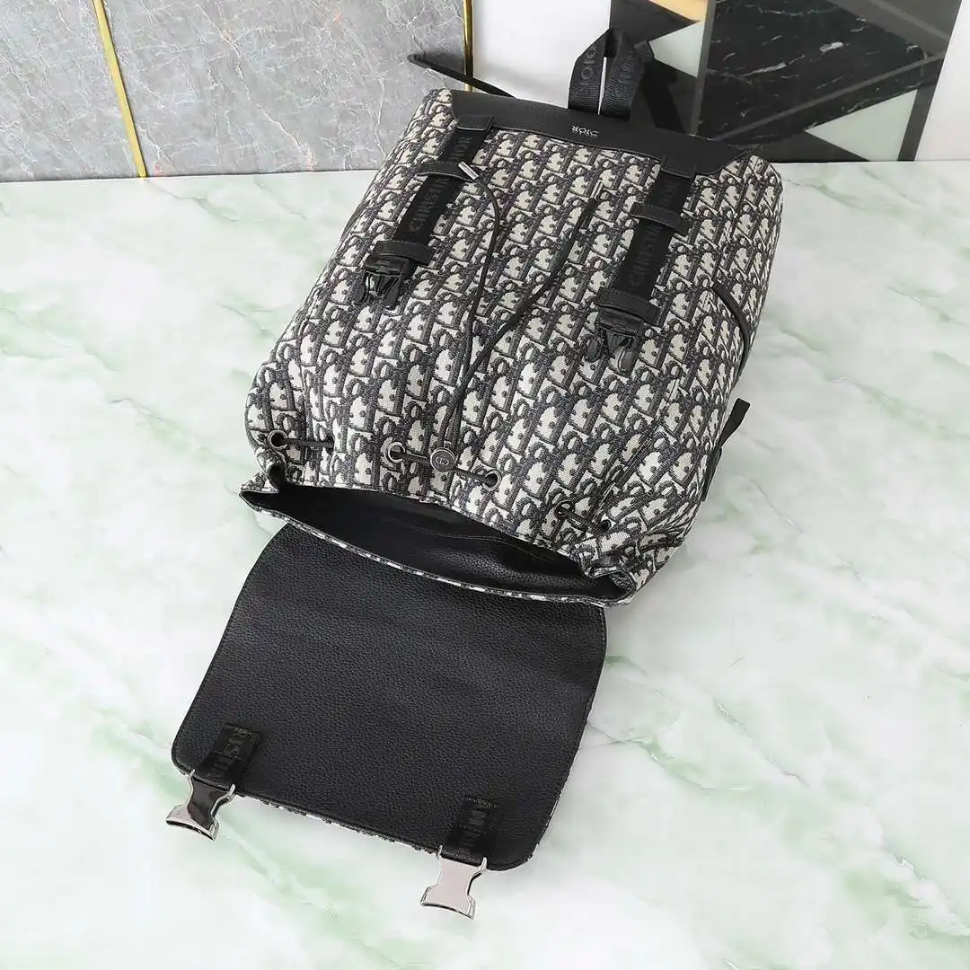 HR005450 (3).webp