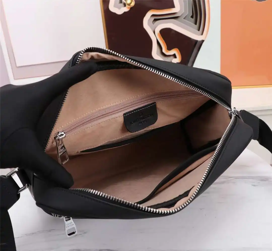 SS002450 (2).webp