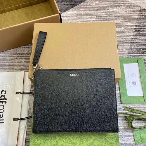 El bolso de mano GG está hecho de piel de vaca original importada, calidad de alta gama, factura de 