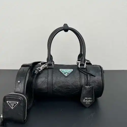 Bolsa almohada PRA@DA hecha de piel de vacuno original importada, alta calidad, entrega en bolsa de 