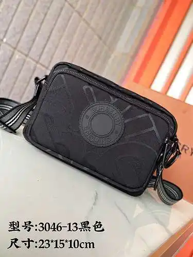 Bolso bandolera BBR para hombre, elaborado en piel vacuno original importada, alta calidad, entrega 