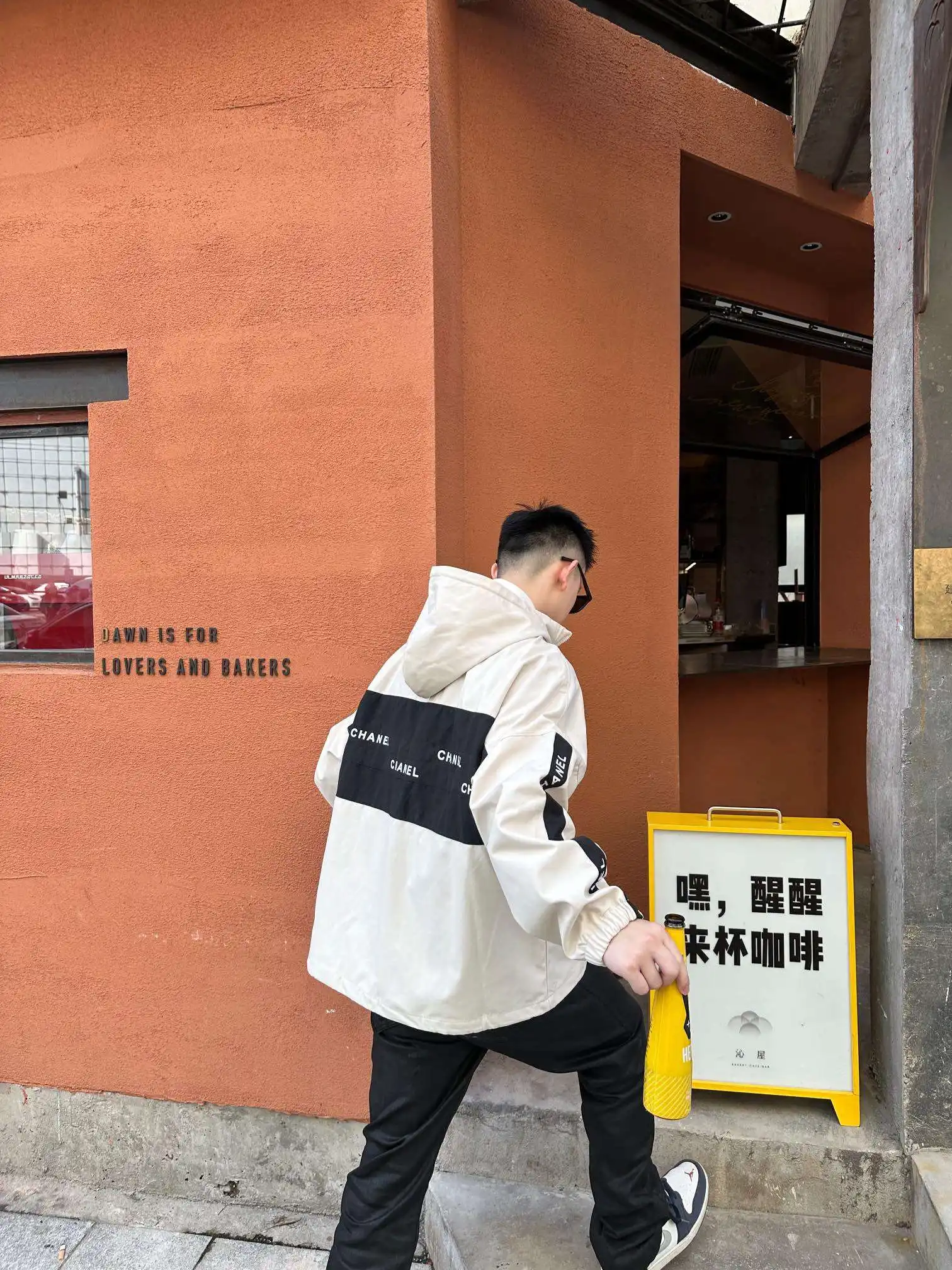 1708797885404.webp