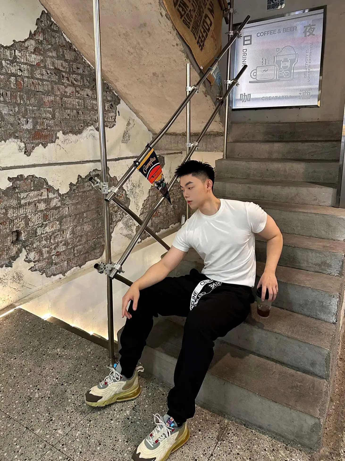 1709012217709.webp