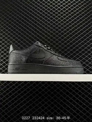 2 Nike Air Force Low Air Force 1 zapatillas deportivas informales, versátiles y de caña baja. La com