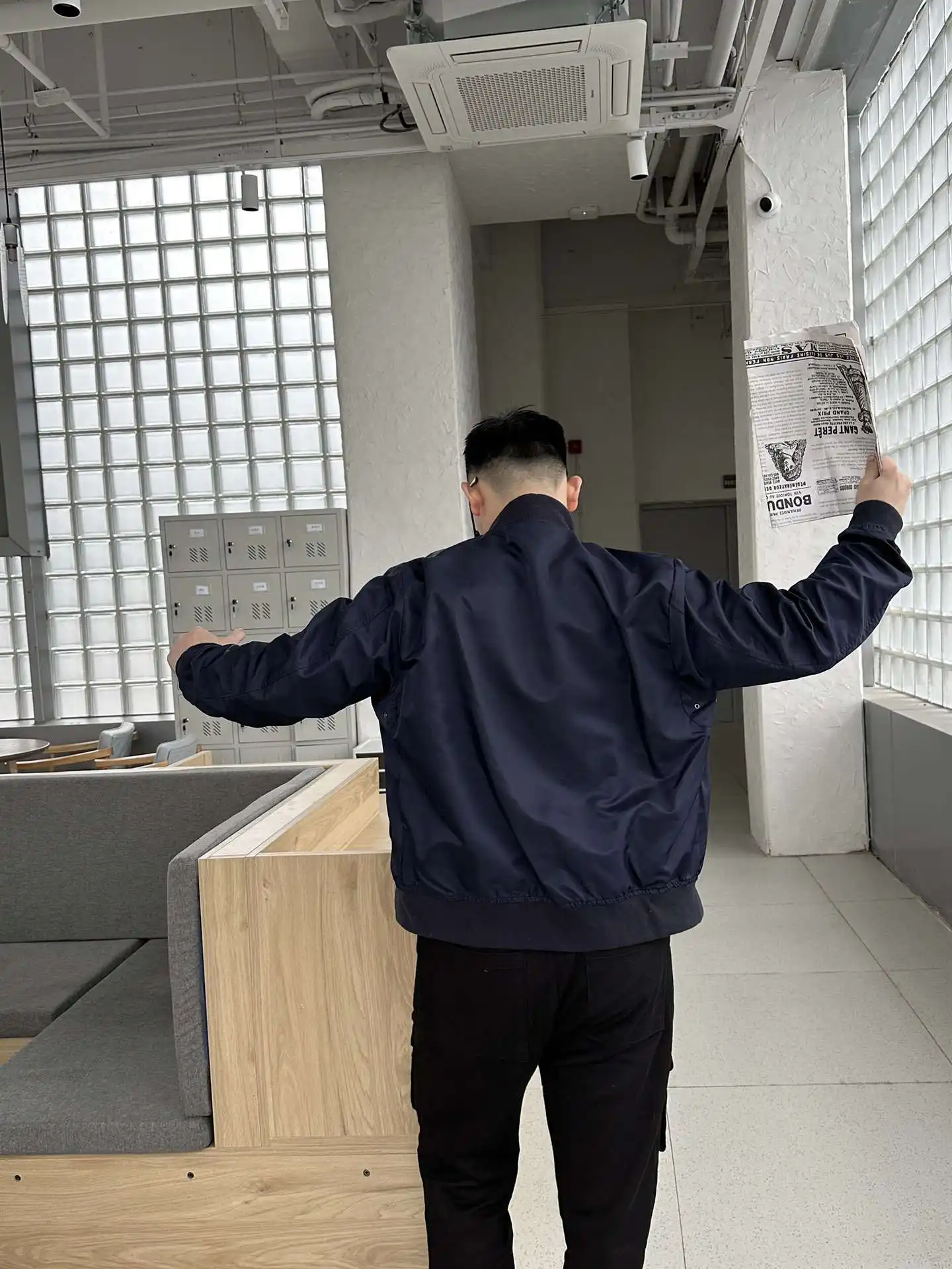 1708922693079.webp