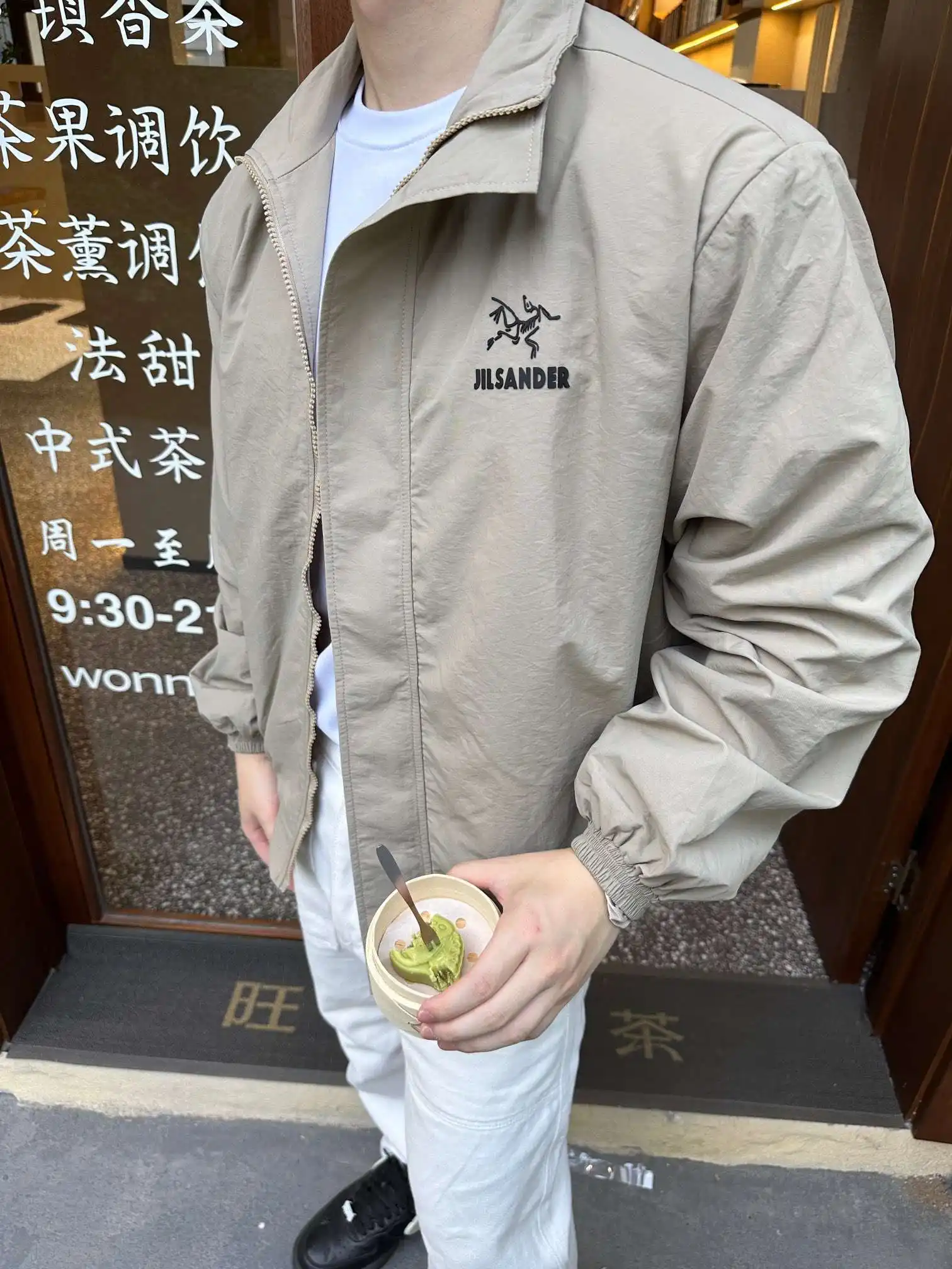 1708749698972.webp