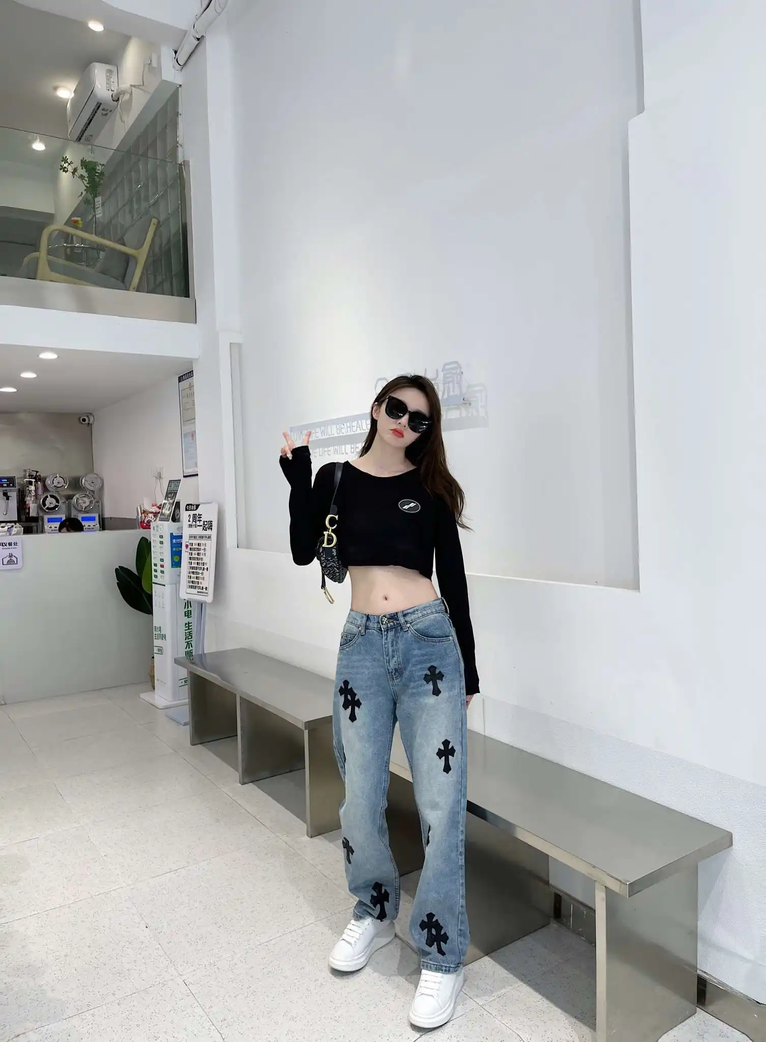 1708748790638.webp