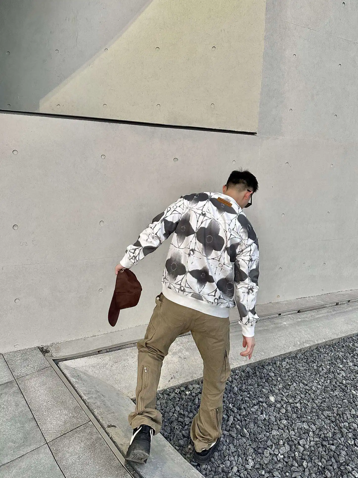 1709009622124.webp