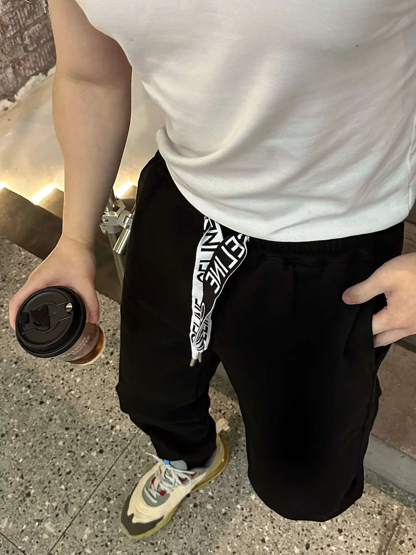 1709012217109.webp