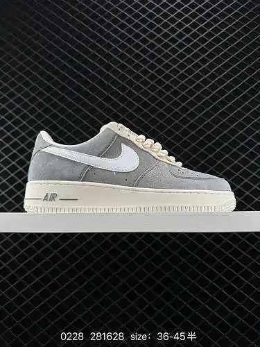 4 Nike Air Force Low Air Force 1 zapatillas deportivas informales, versátiles y de caña baja. La com