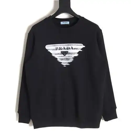 PRD Prada 24SS sudadera con logo de triángulo fantasma y cuello redondo