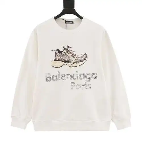 sudadera con cuello redondo y estampado de zapatos BLCG