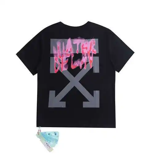 Mangas cortas con estampado de flechas de graffiti OW, mismo estilo para hombres y mujeres.