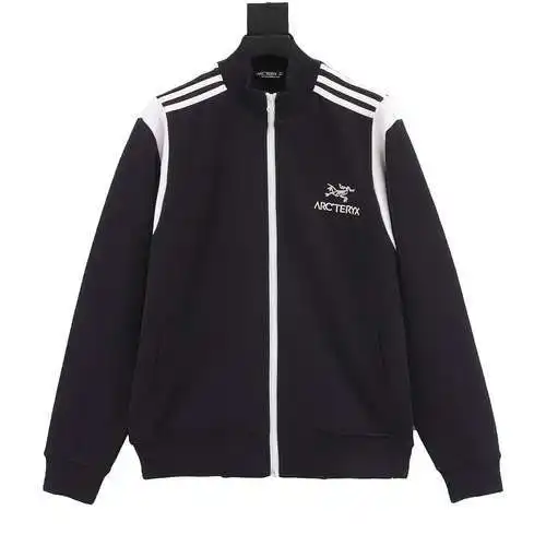 AR*C Arc'teryx chaqueta de béisbol con patchwork