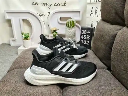 ¡El nivel corporativo 162D es realmente explosivo! Los zapatos Adidas/hombre están hechos de materia