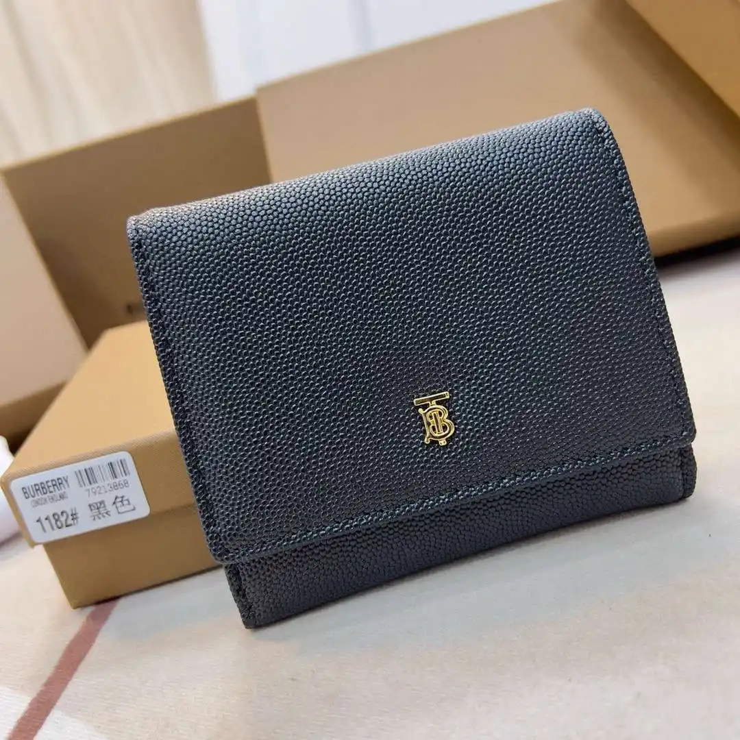 KK01050 (1).webp