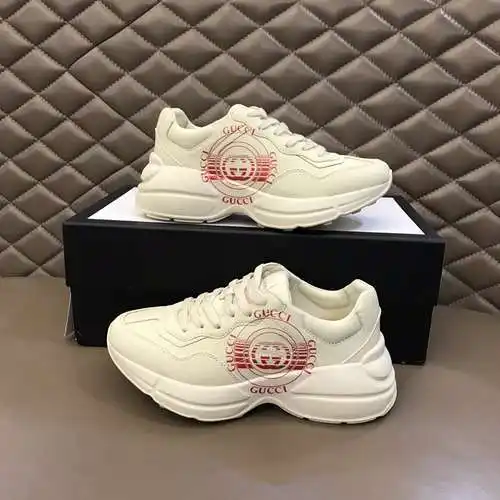 Zapatos GUCCI para hombre y mujer Código: 0304C00 Talla: mujer 35-39, hombre 38-44 (45 personalizado