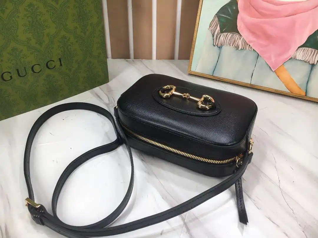 KK01850 (10).webp