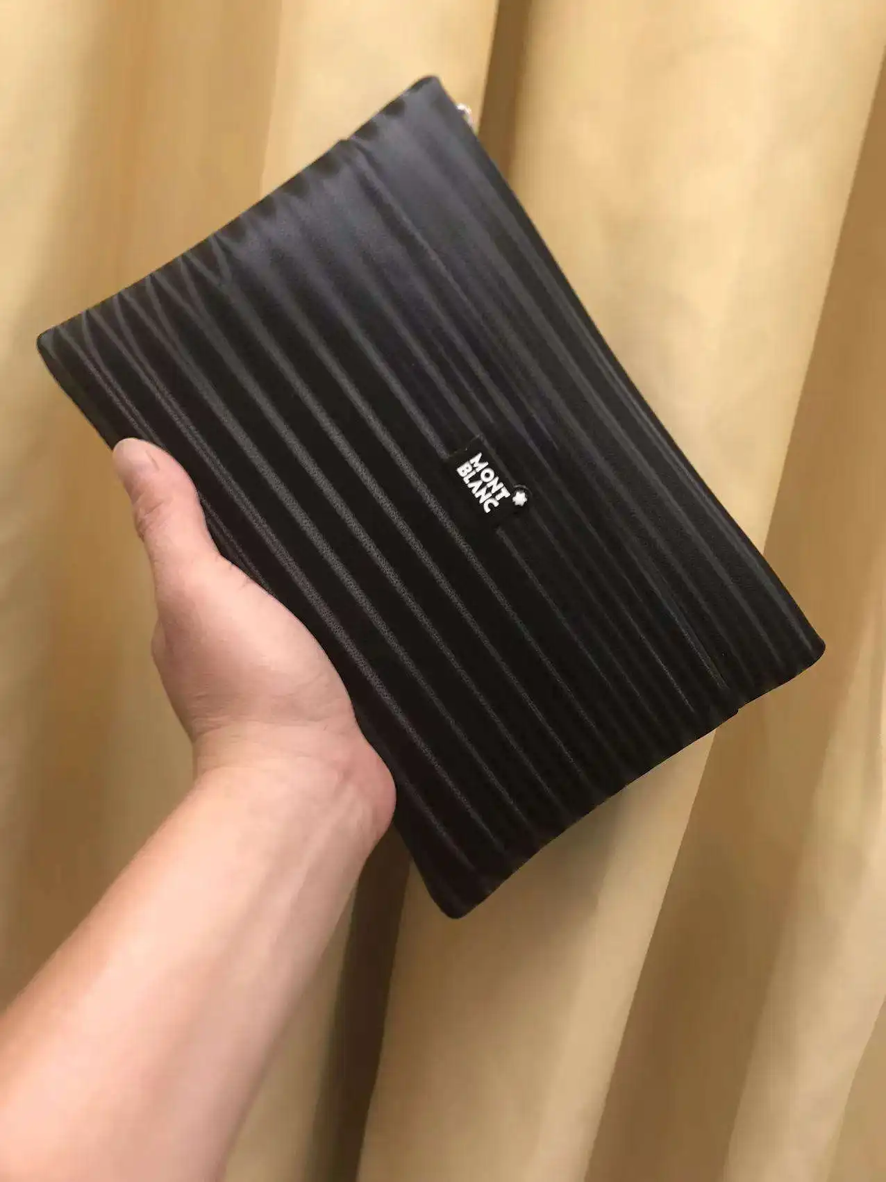 KK01850 (1).webp