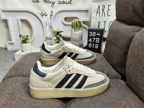 Los zapatos 619D para hombre y mujer son auténticos sistemas de media talla. Están confeccionadas en