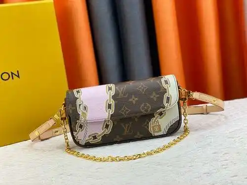 El bolso bandolera de LL está hecho de piel de vaca original importada, calidad de alta gama, factur