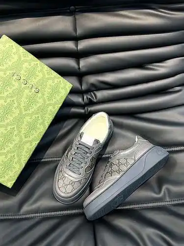 Zapatos GUCCI para hombre y mujer Código: 0304B60 Talla: 35/40 para mujer (el 41 para mujer se puede