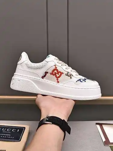 GUCCI Pareja Código de modelo: 0227C20 Talla: Mujer 35-41, Hombre 38-46 (Mujer 41. Hombre 45 46 pers