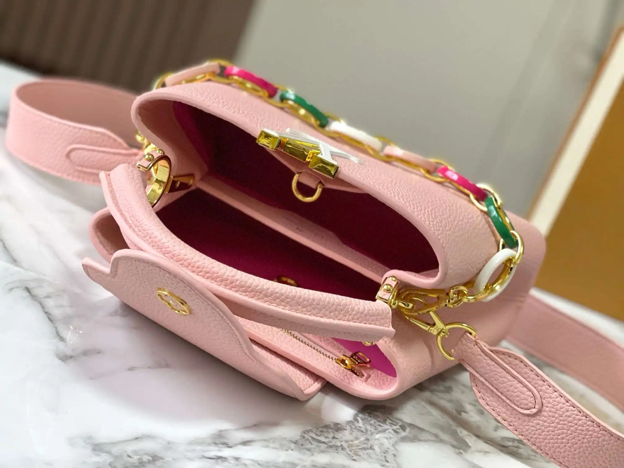KK02550 (15).webp