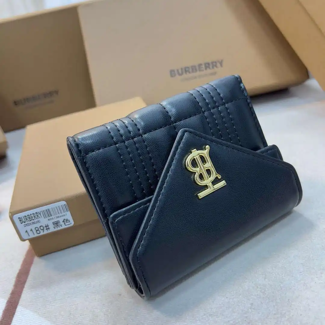 KK01050 (4).webp