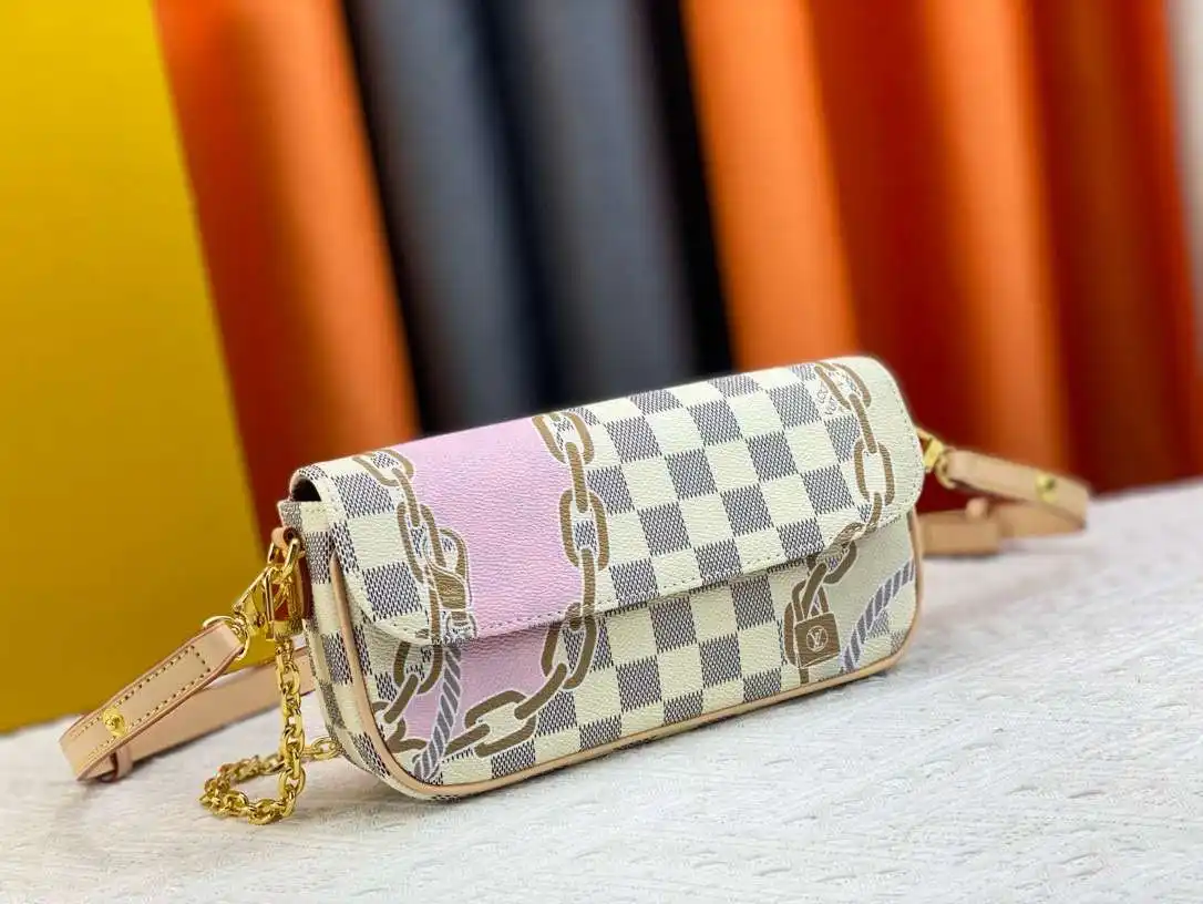KK01850 (7).webp