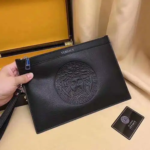 Bolso tipo clutch para caballero, elaborado en piel vacuna original importada, alta calidad, entrega