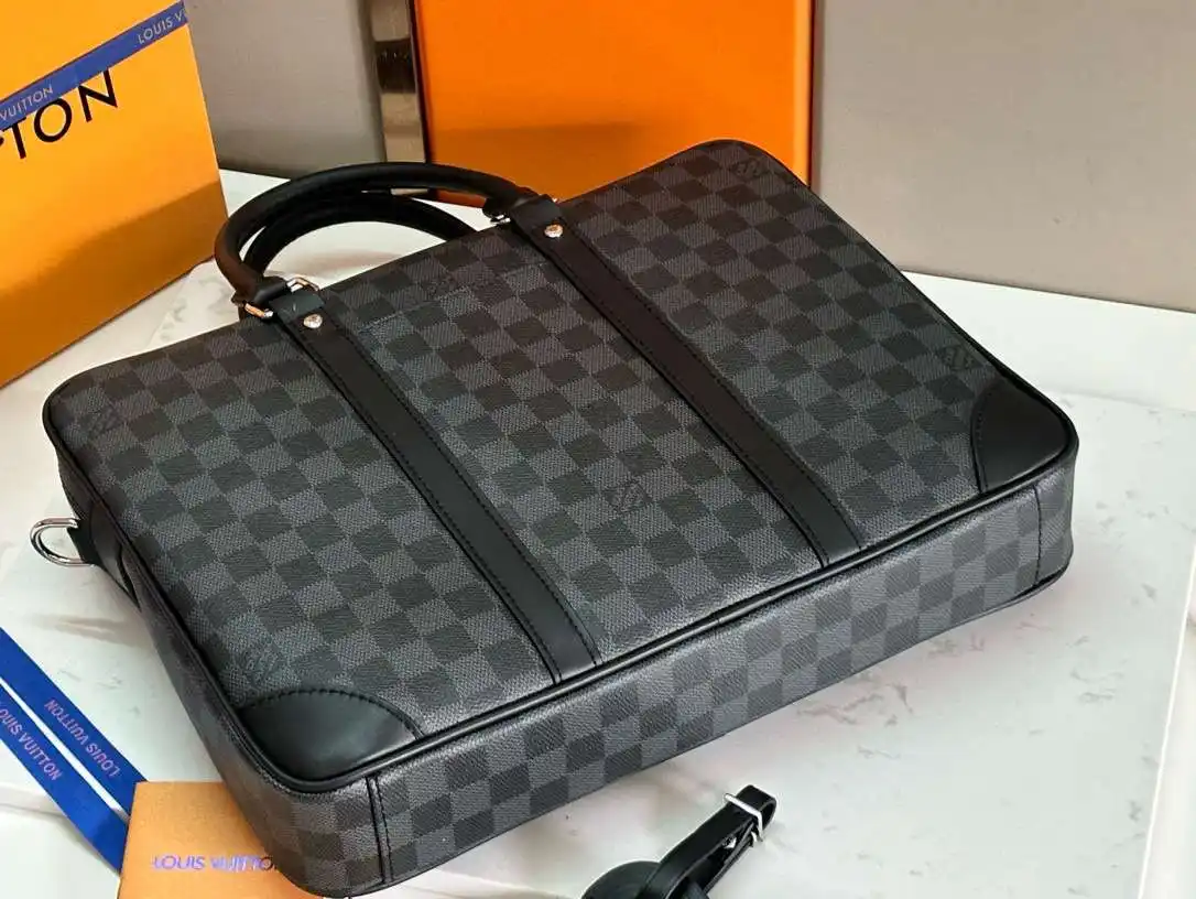 KK04450  (4).webp