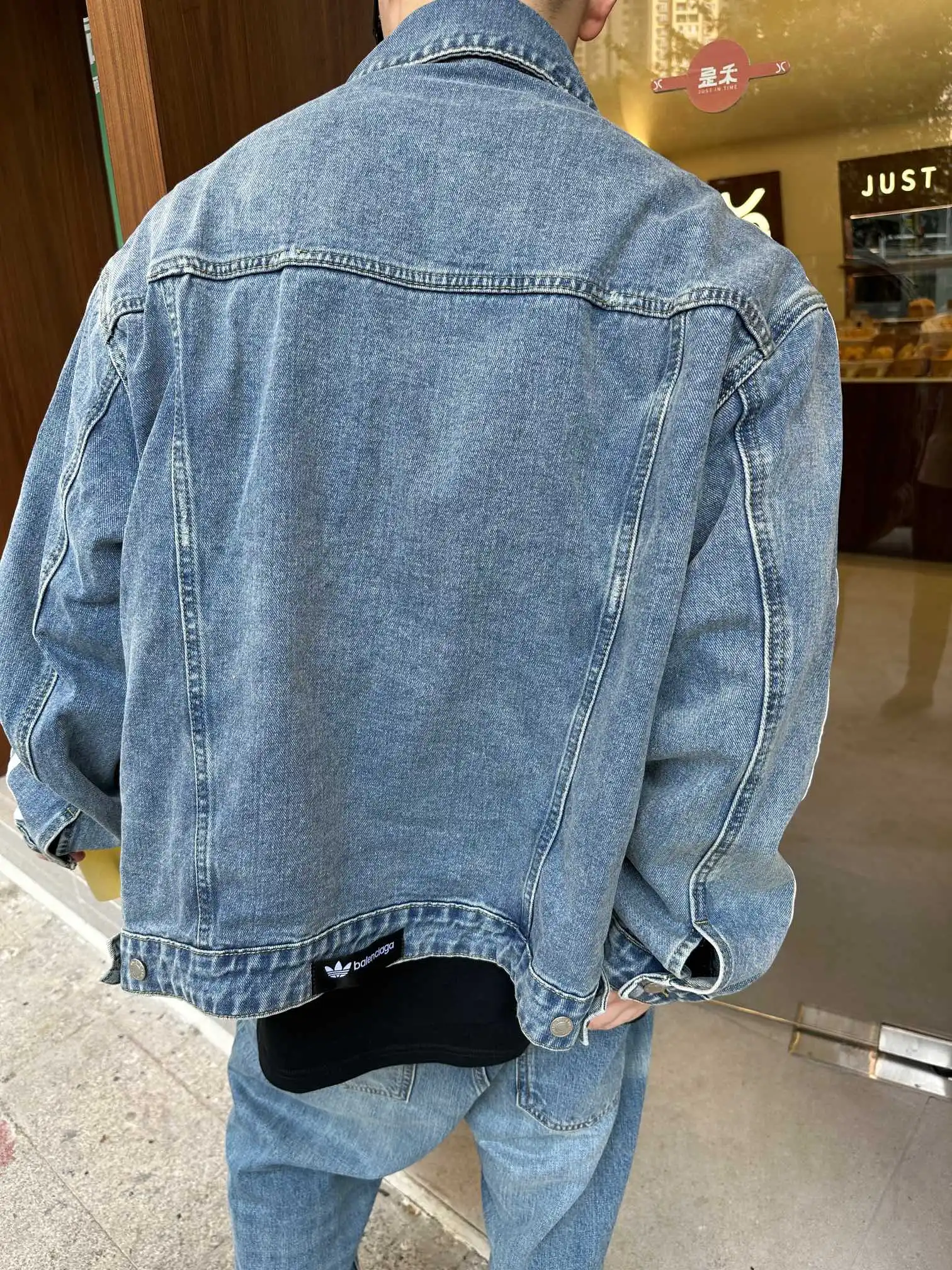 1709441814727.webp