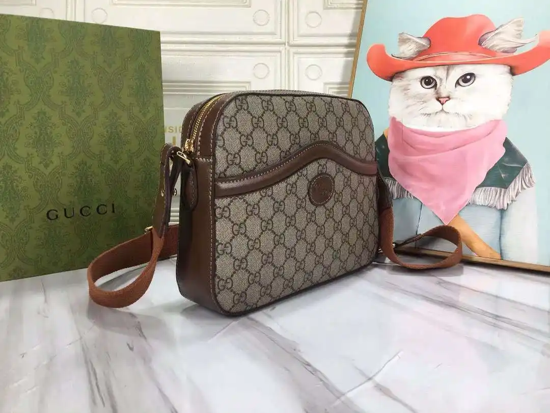 KK01950 (12).webp