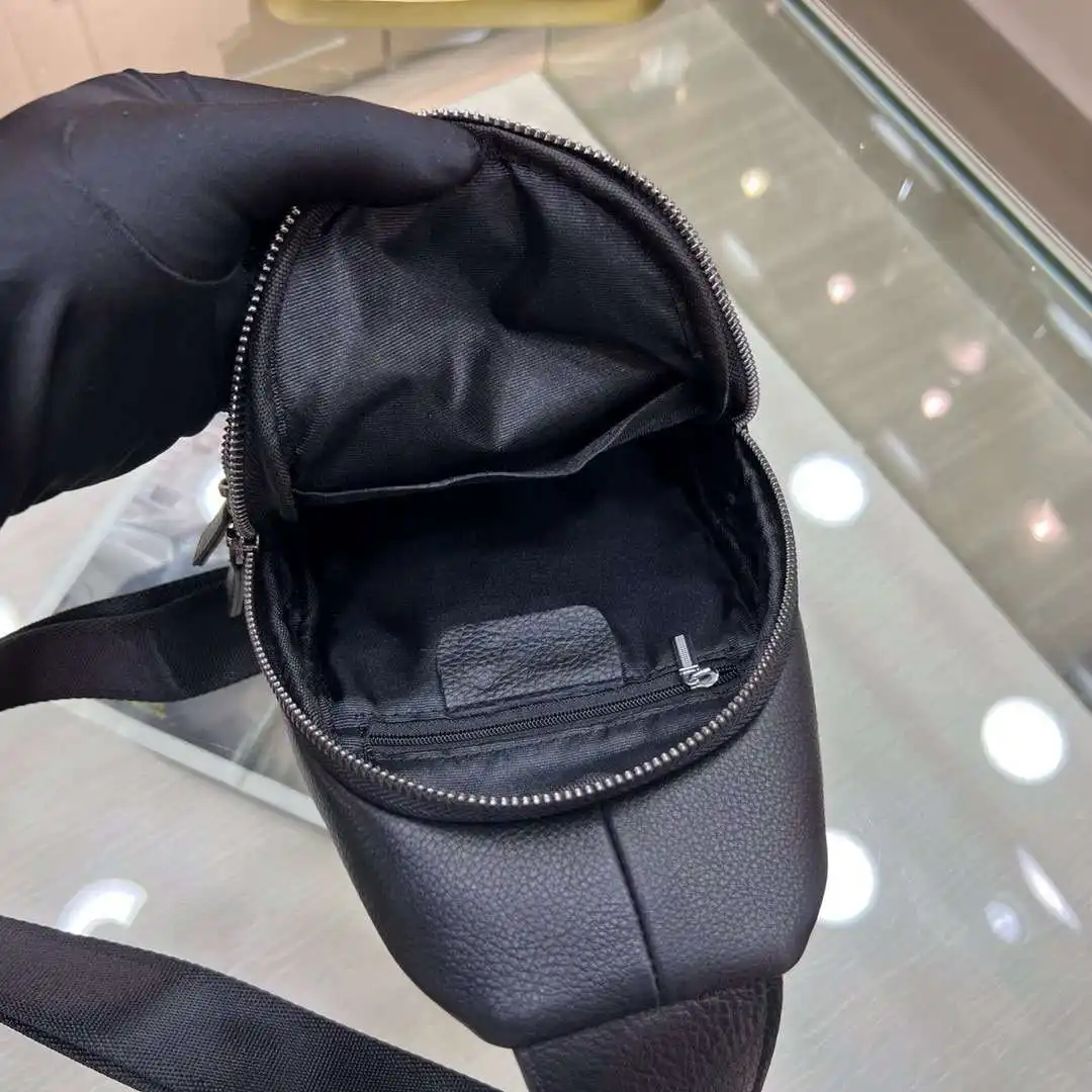 KK02450 (5).webp