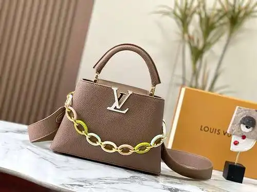 El bolso de LL está hecho de piel de vacuno original importada, alta calidad, entrega en factura de 