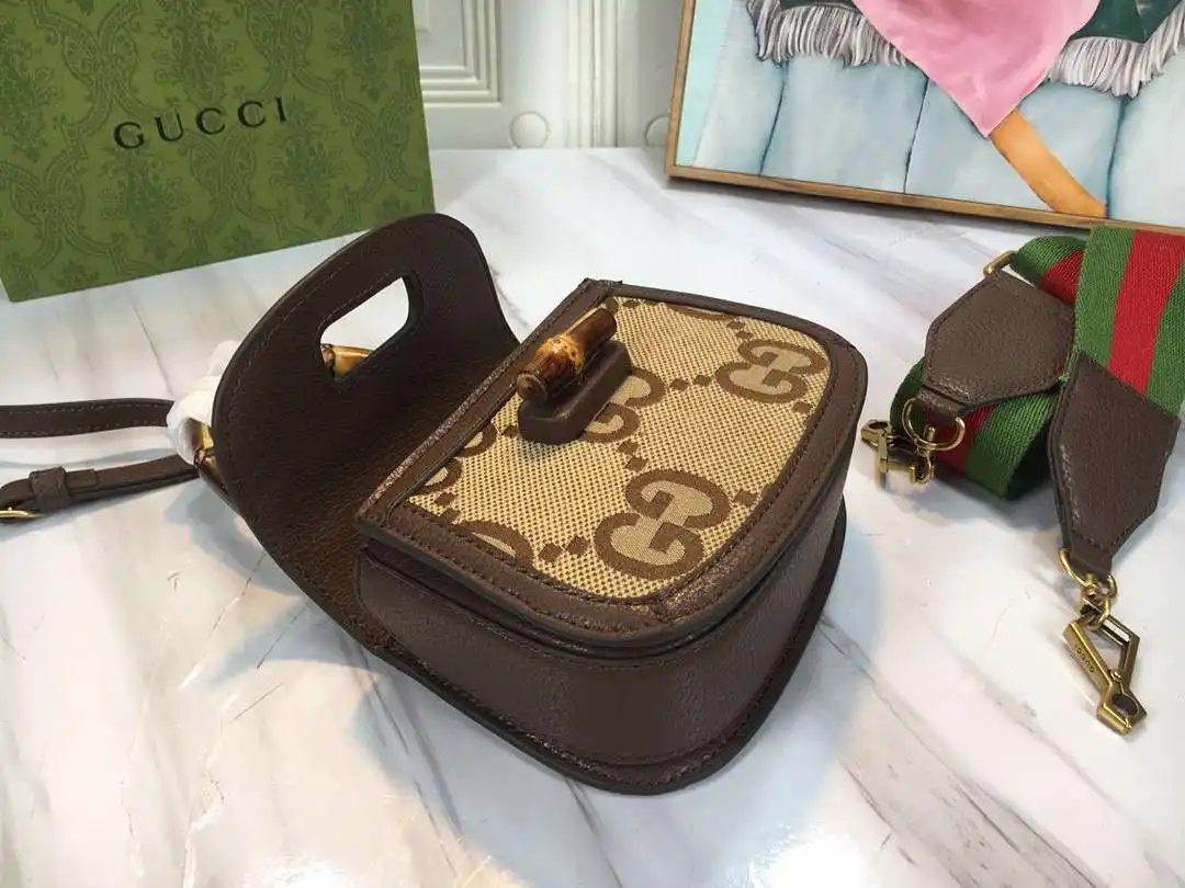 KK02350 (30).webp