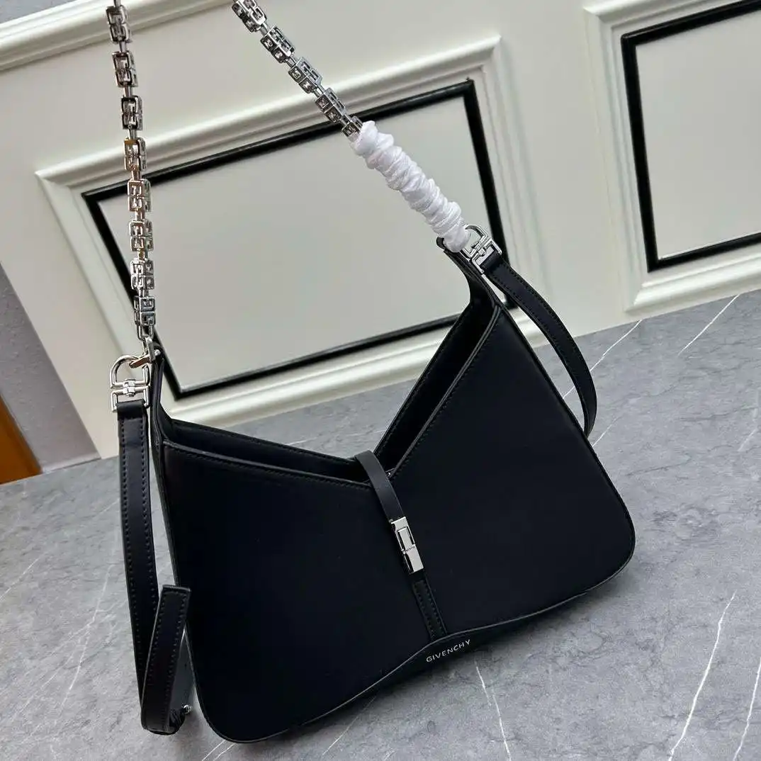 KK02650 (7).webp