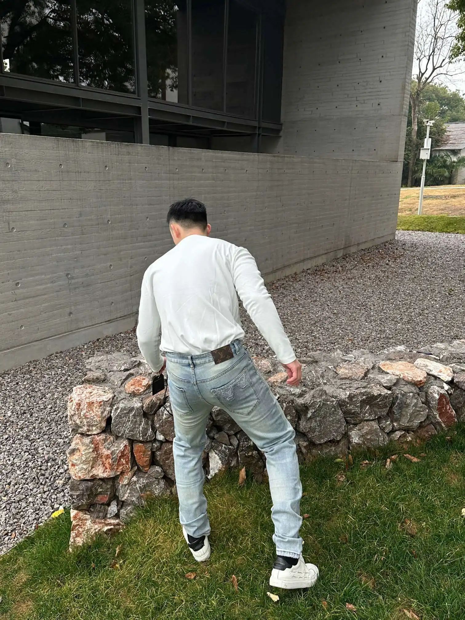1709486514903.webp
