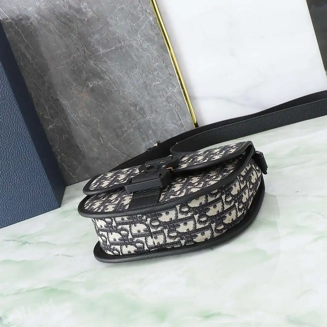 KK04250 (9).webp