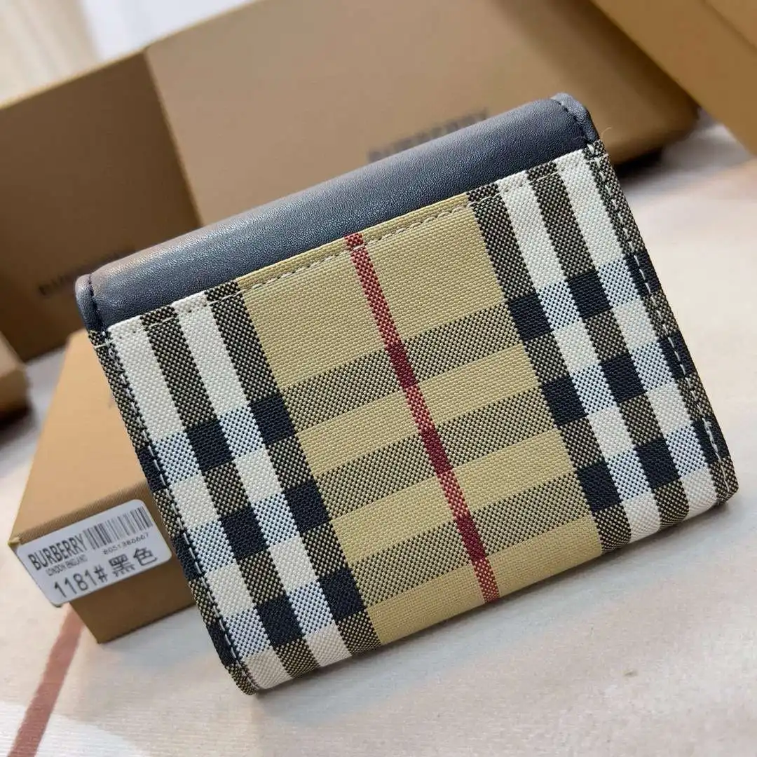 KK01050 (2).webp