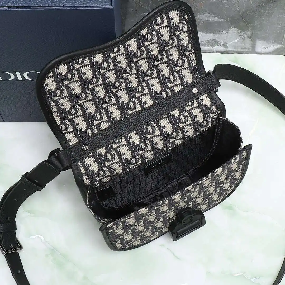 KK04250 (10).webp