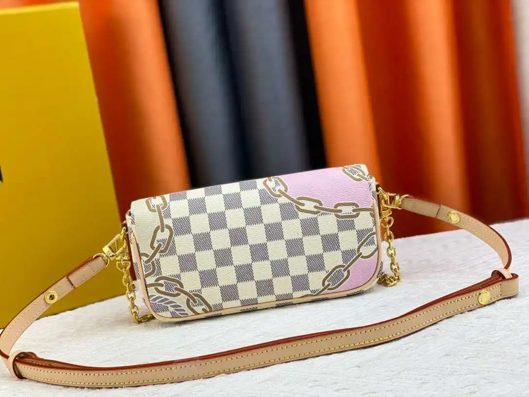 KK01850 (9).webp